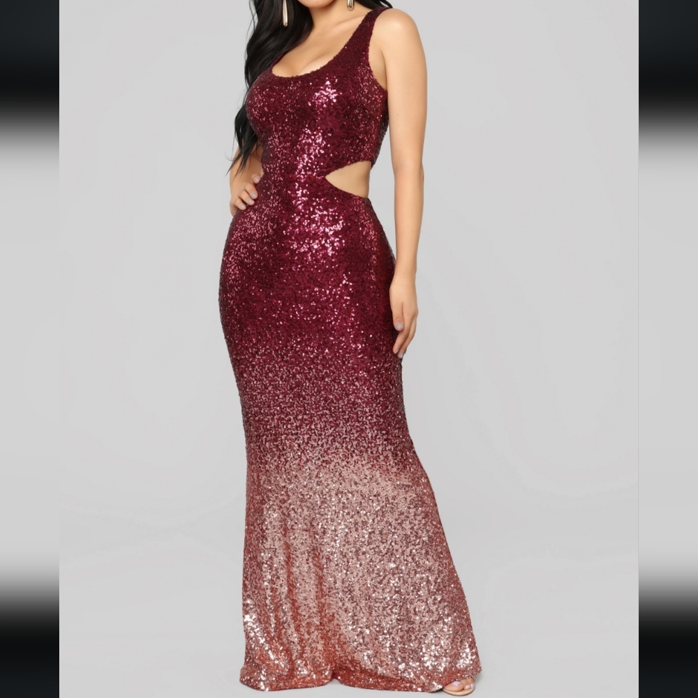 FASHION NOVA BURGUNDY GOLD SEQUIN GOWN LONG DRESS SIDE CUTOUTS XS NWT PROM